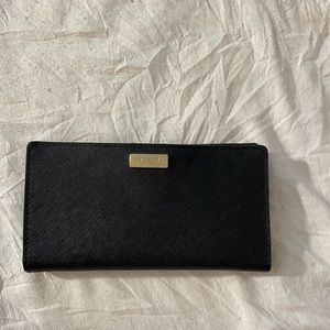 Kate Spade Black Wallet. Like New